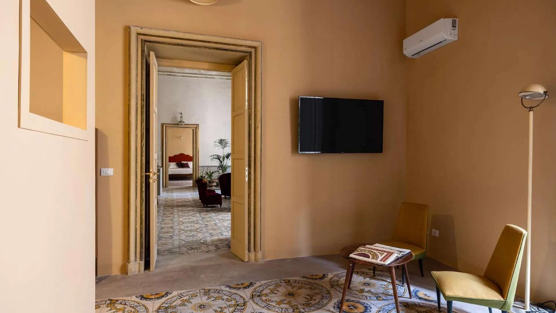 Palazzo Sant'Isidoro By Domusicily Aparthotel Palermo 0*,  Italy